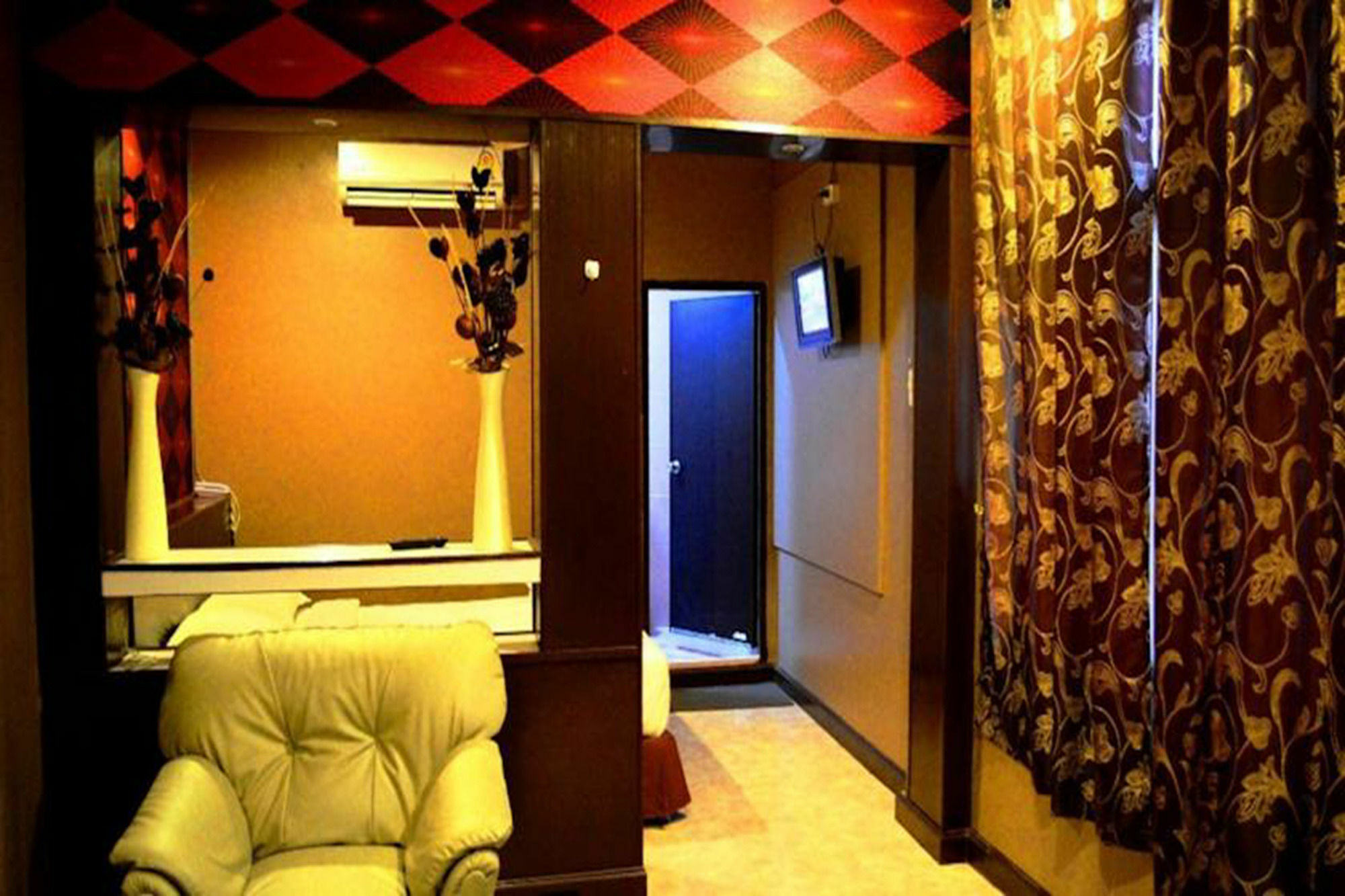 Best Corner Pattaya Esterno foto